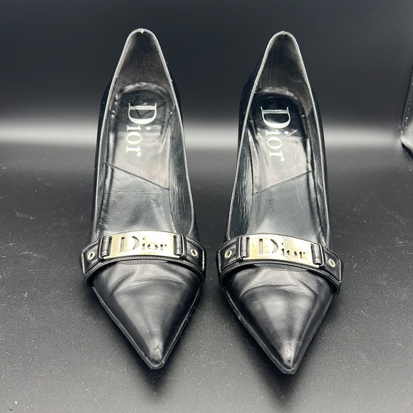 Authentic Dior shoes size 38.5. - Picture 8 of 9